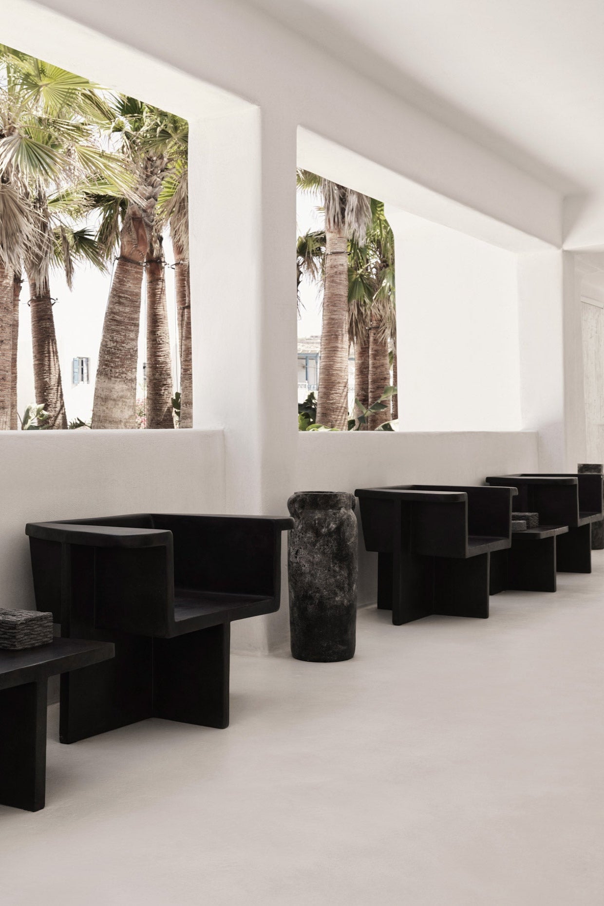 Brutus Lounge Chair