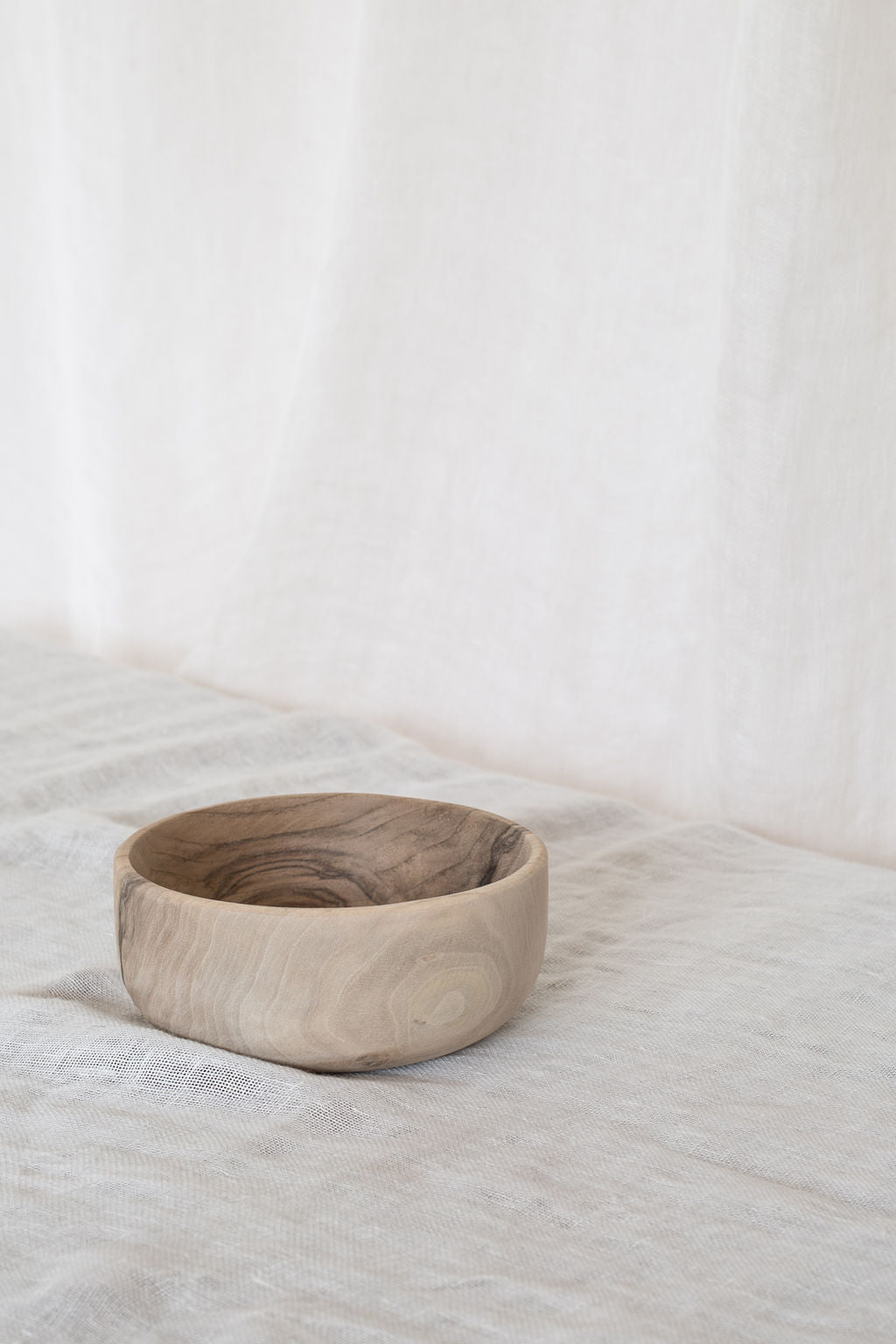 Houten kom M