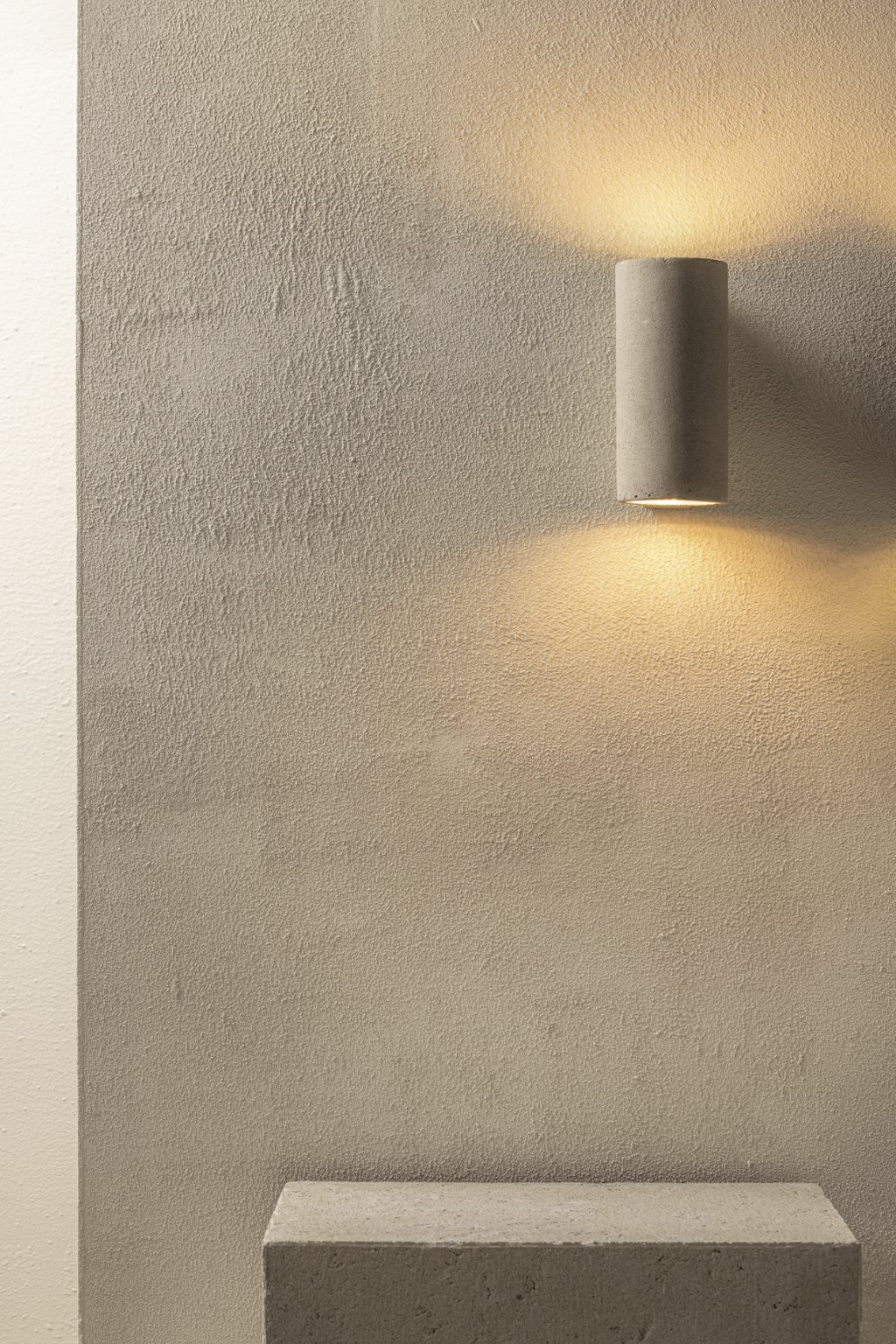 Wall lamp cilinder